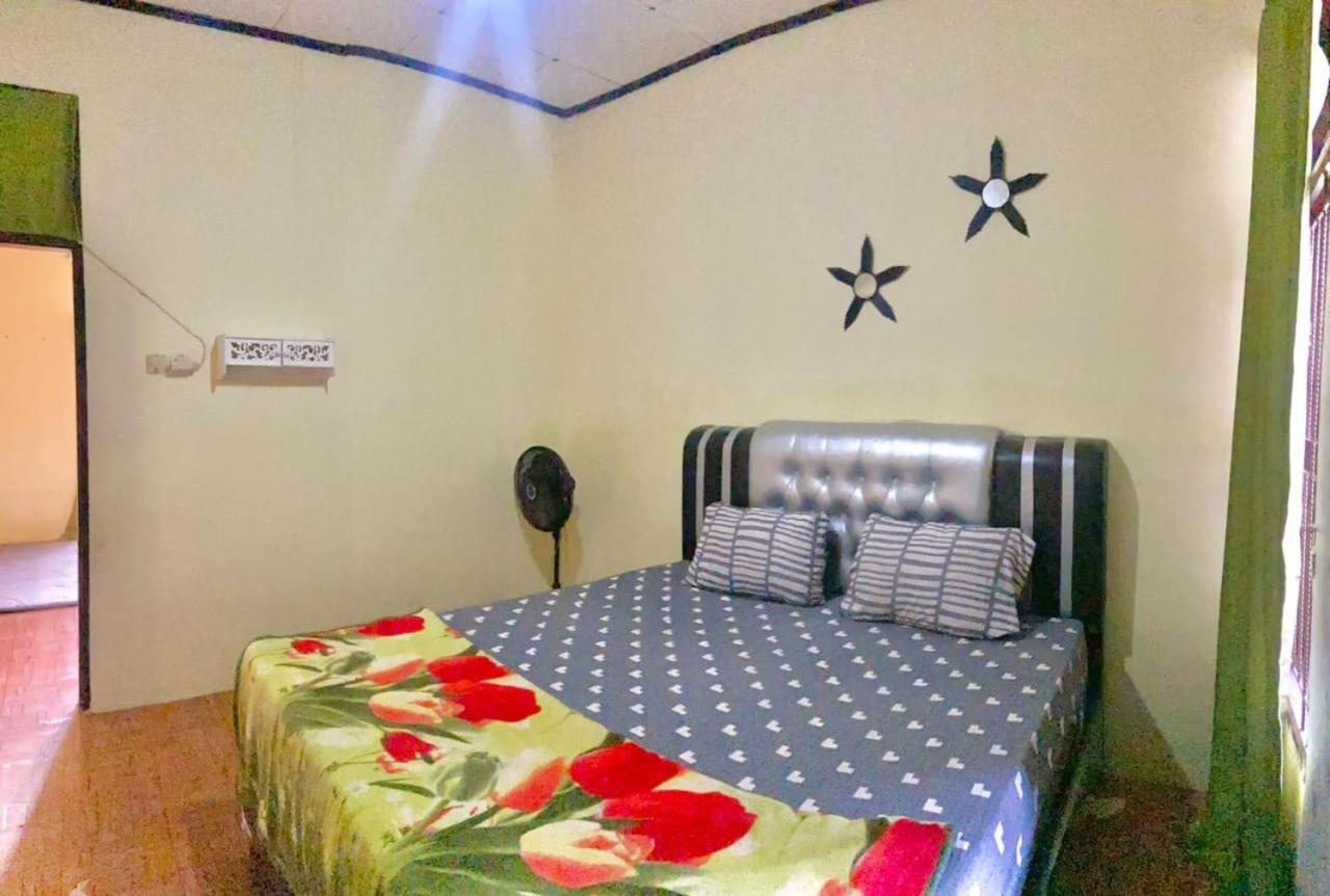Malin'S Homestay Букіттінгі Екстер'єр фото